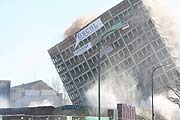 Agfa Hochhaus Sprengung- spektakulärste Sprengungen in der Geschichte Münchens Das AGFA-Hochhaus im Stadteil Giesing wurde am 17. Februar 2008 gesprengt